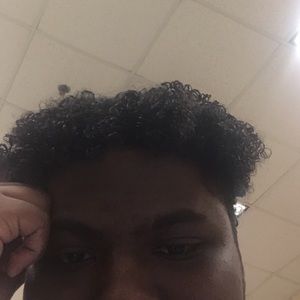 Meet your Posher, Elijah